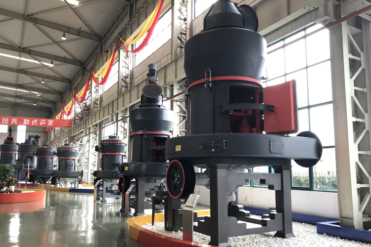 常用的可靠礦石磨粉機的配件用什么材料好？